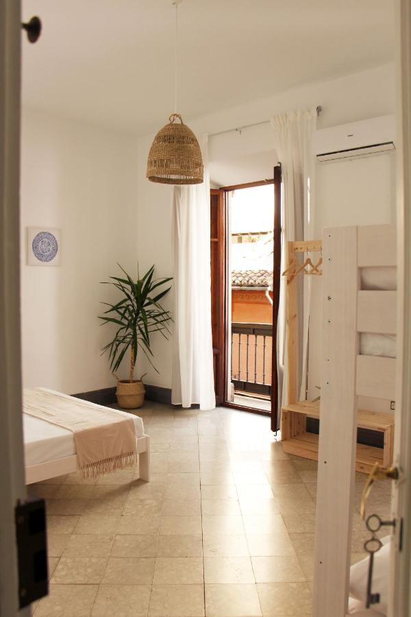 Appartamento Casa De La Alegria Granada Esterno foto